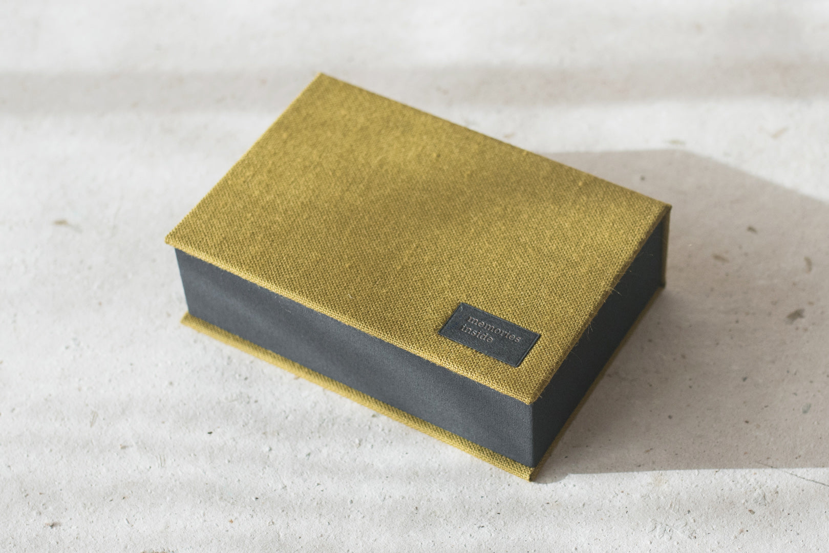 Pudełko na zdjęcia szczękowe